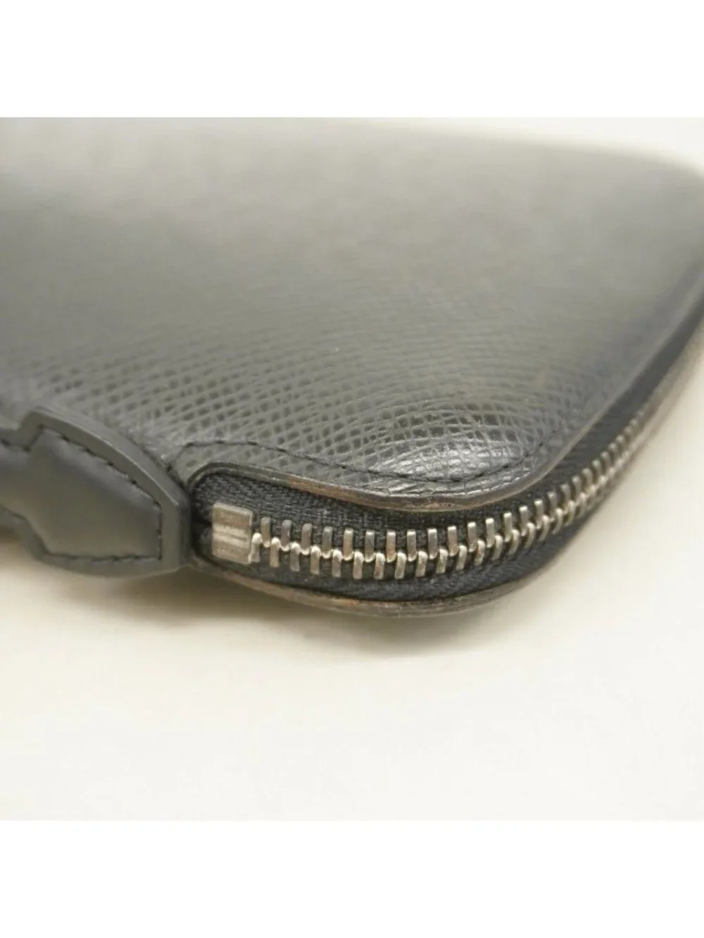 Louis Vuitton Wallet Taiga Organizer Atoll Ardoise